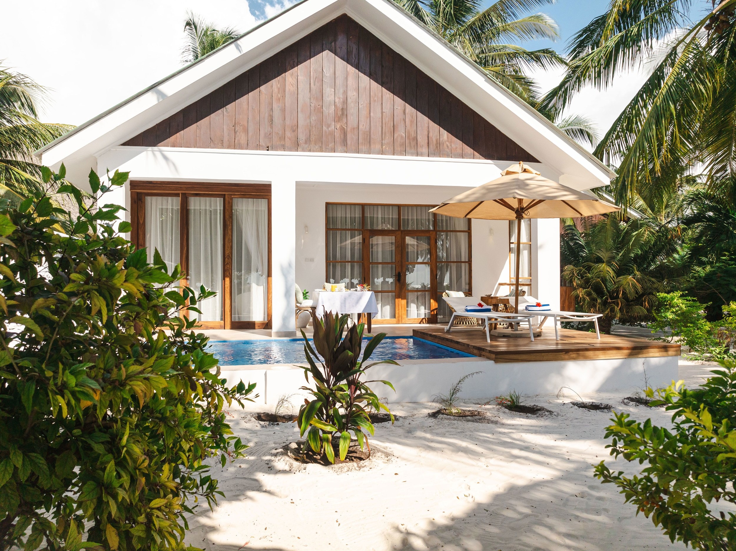 Kisiwa On The Beach – Bild 1
