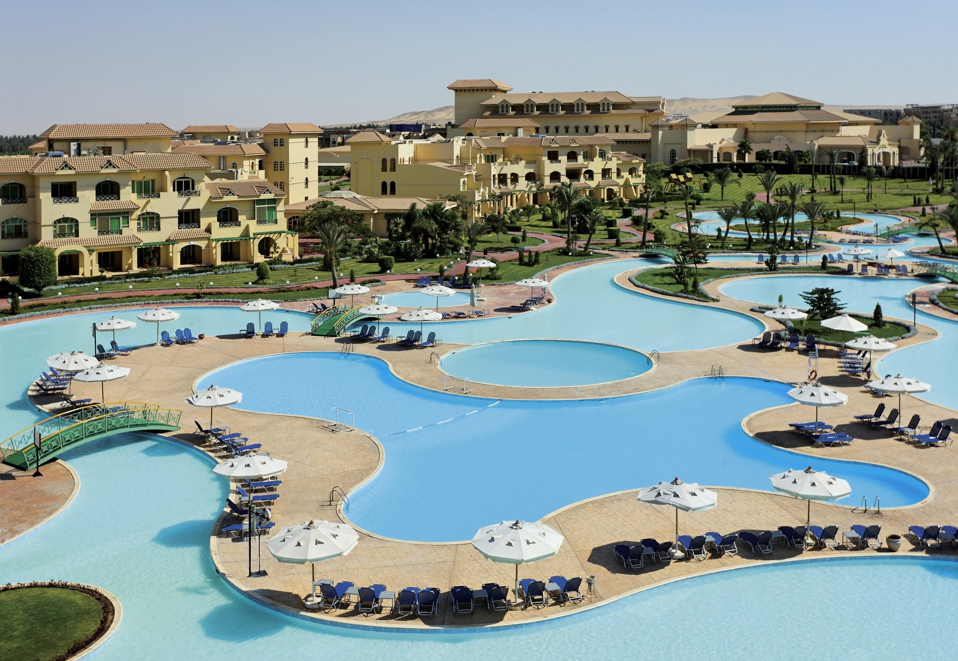 Mövenpick Hotel Cairo-Media City – Bild 4