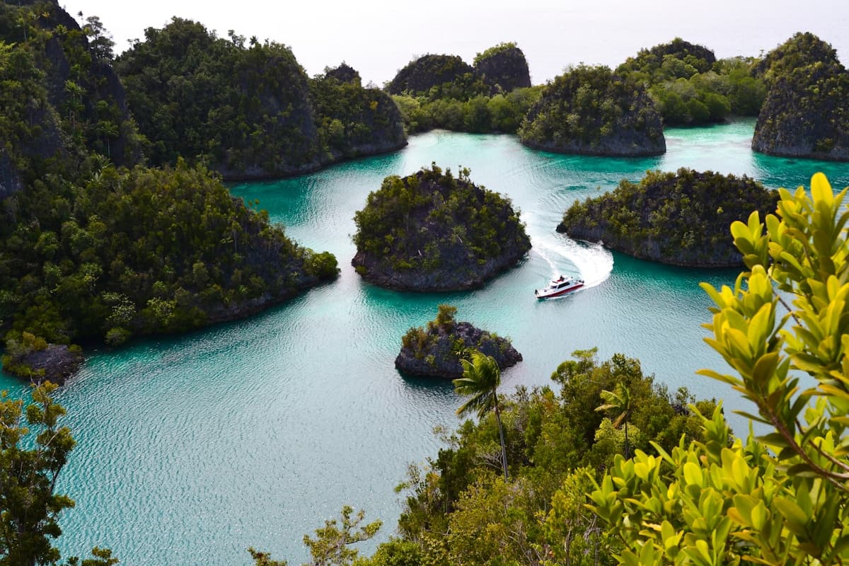 Traditionelles Fischerboot auf dem Weg zur Nakupenda Island