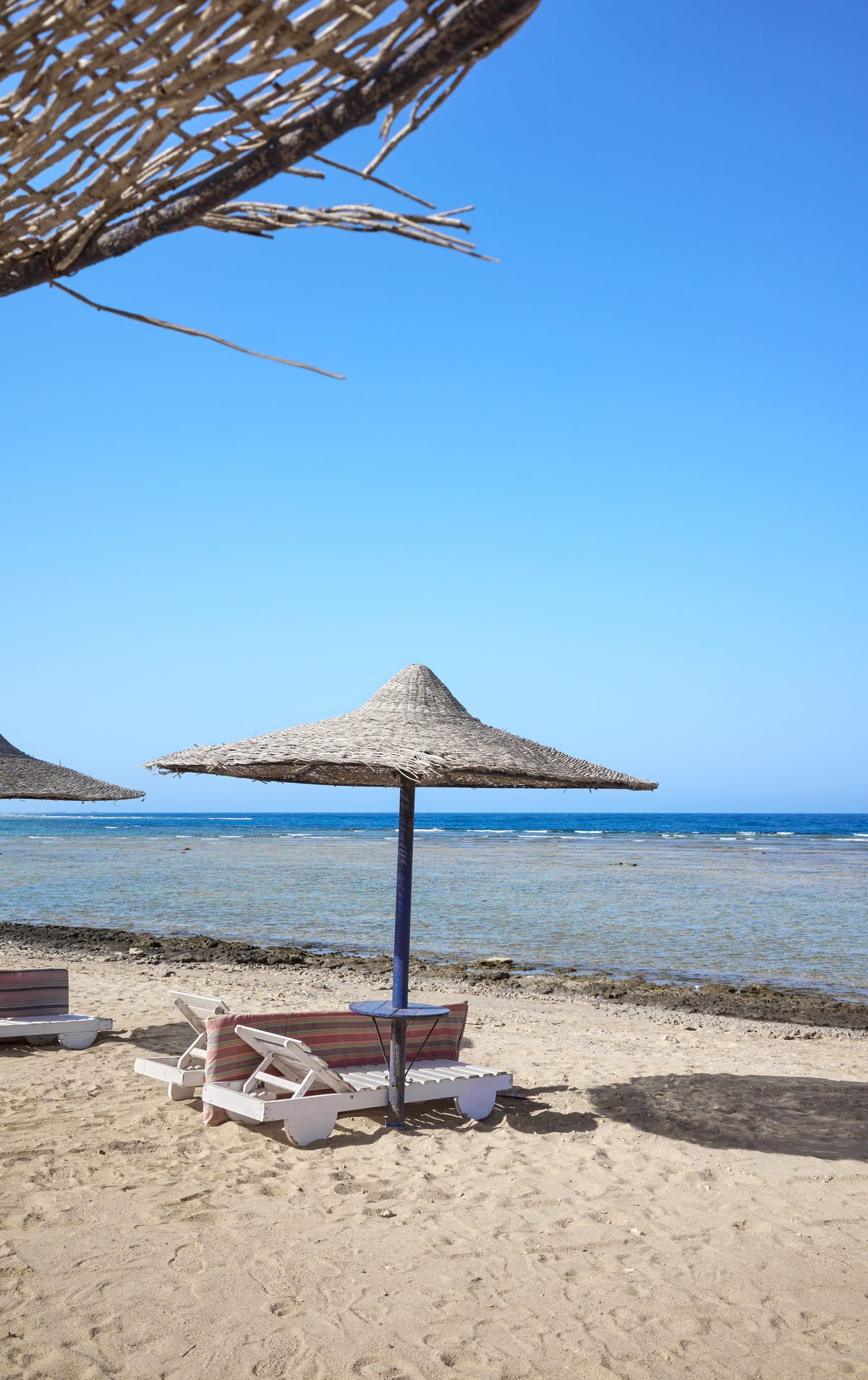 Hurghada am Roten Meer – türkisblaues Wasser und Korallenriff des Luxusresorts