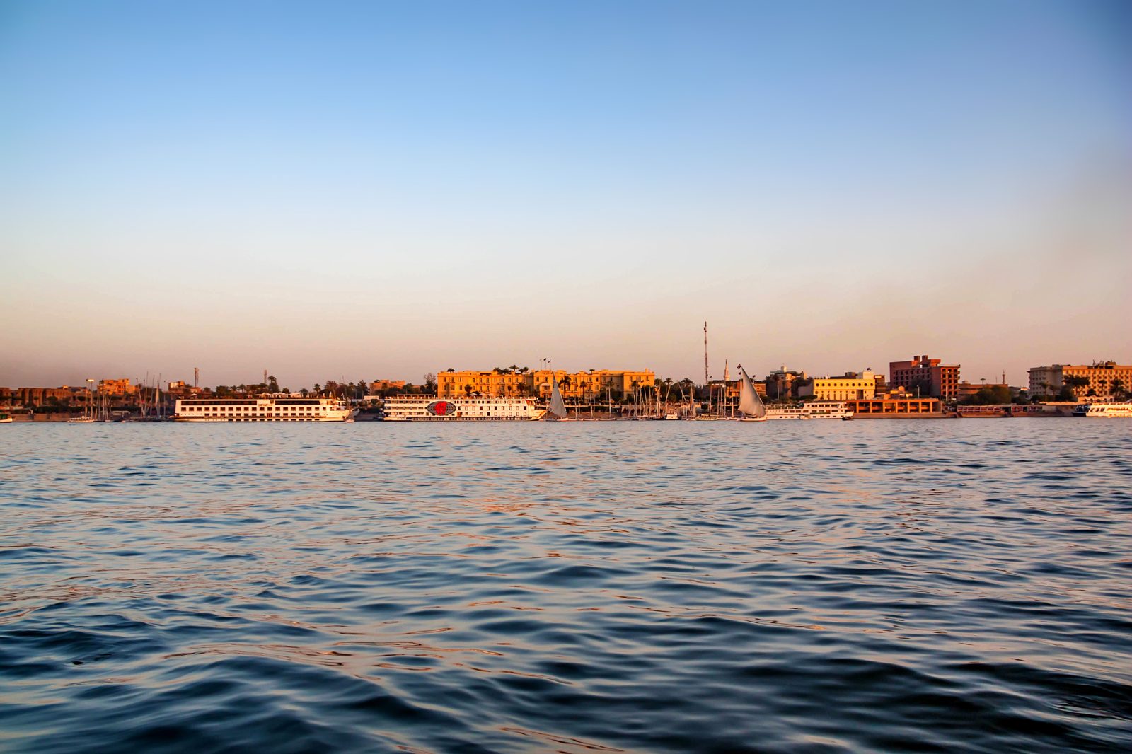 Flug von Luxor nach Kairo