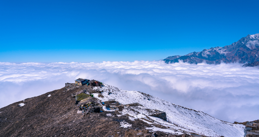 Flug vom Kilimanjaro International Airport nach Sansibar mit spektakulärem Blick auf Tansania Safari.