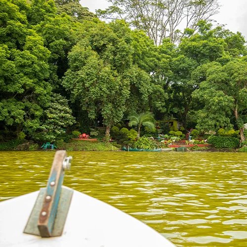 Kanu-Tour-im-Arusha-Nationalpark